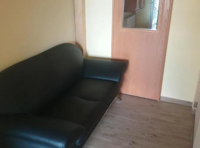Keresz Panzio 3* Martely